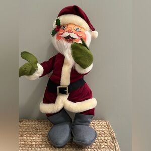 Annalee 1987 Santa. Very nice condition. 
15 inches tall.